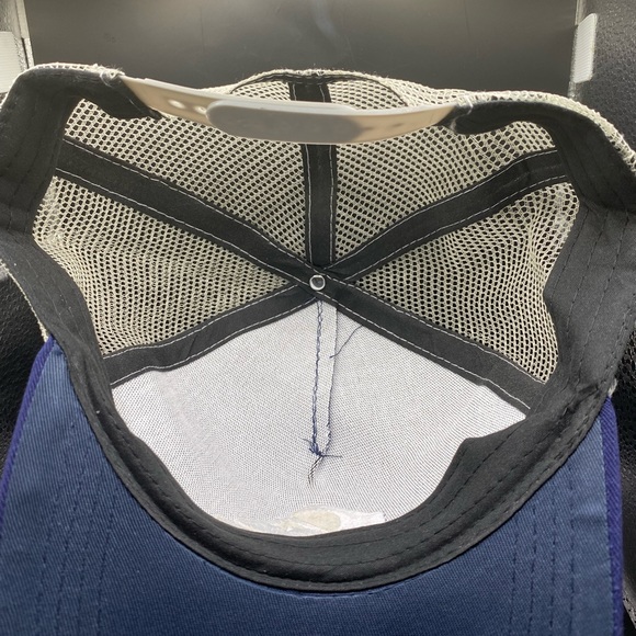 Hat - Picture 3 of 4